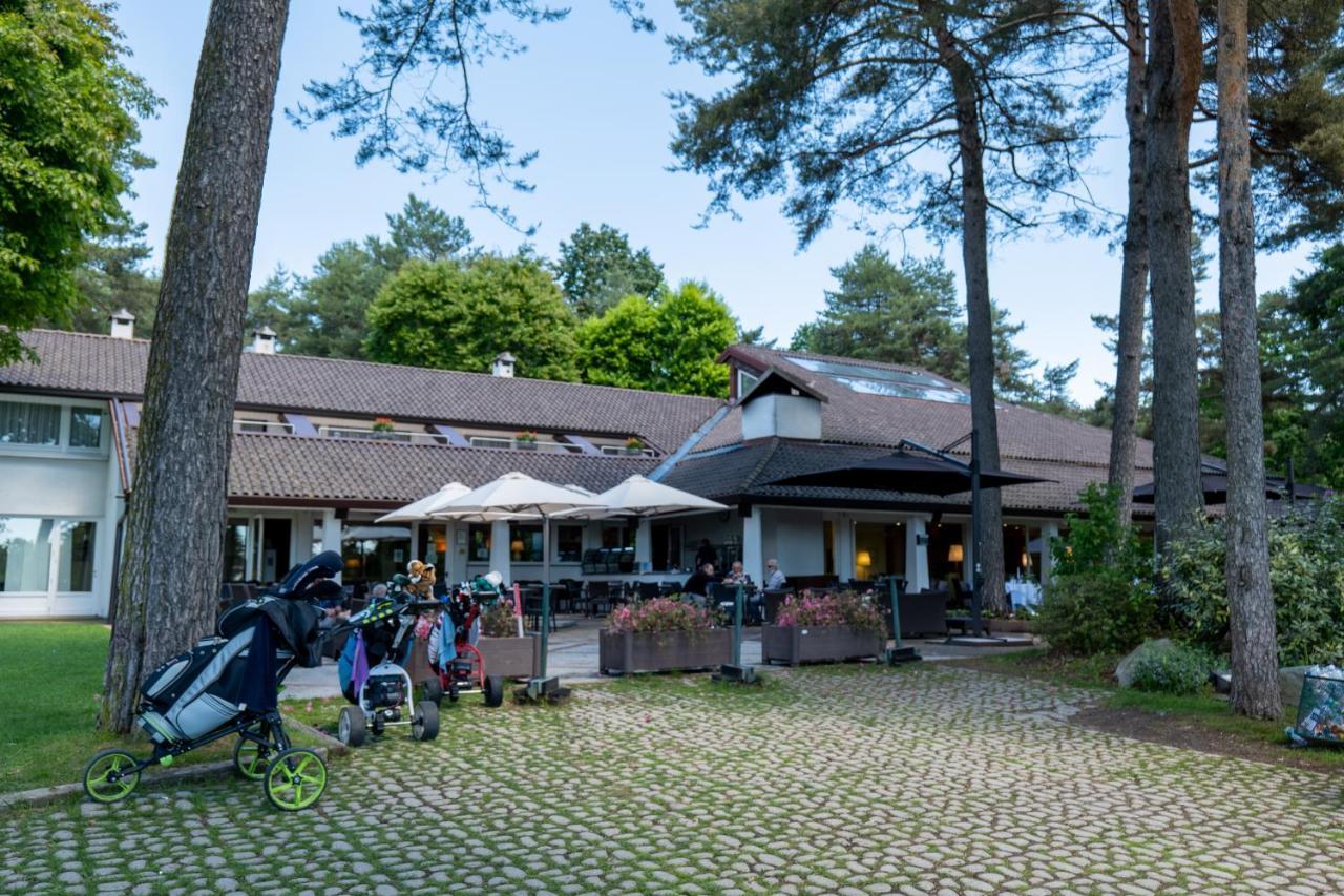 Golf Hotel La Pinetina อัพพิอาโน เจนติเล ภายนอก รูปภาพ