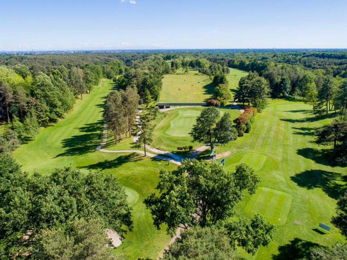 Golf Hotel La Pinetina อัพพิอาโน เจนติเล ภายนอก รูปภาพ