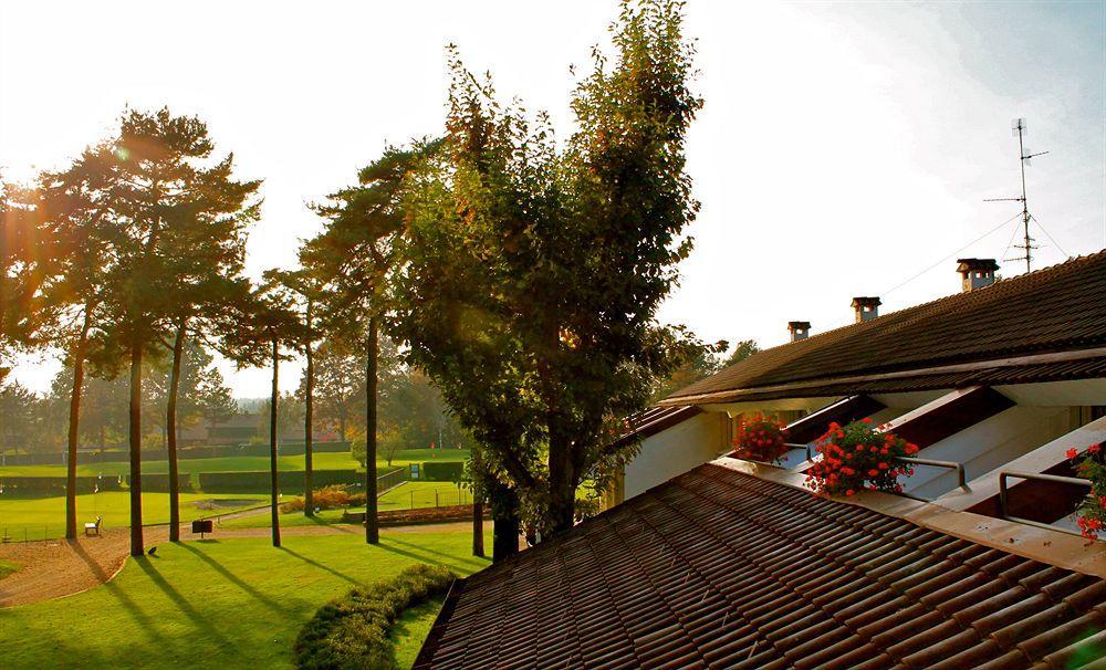 Golf Hotel La Pinetina อัพพิอาโน เจนติเล ภายนอก รูปภาพ